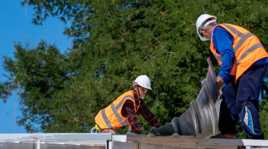 Professional gutter cleaning in Smethport, PA